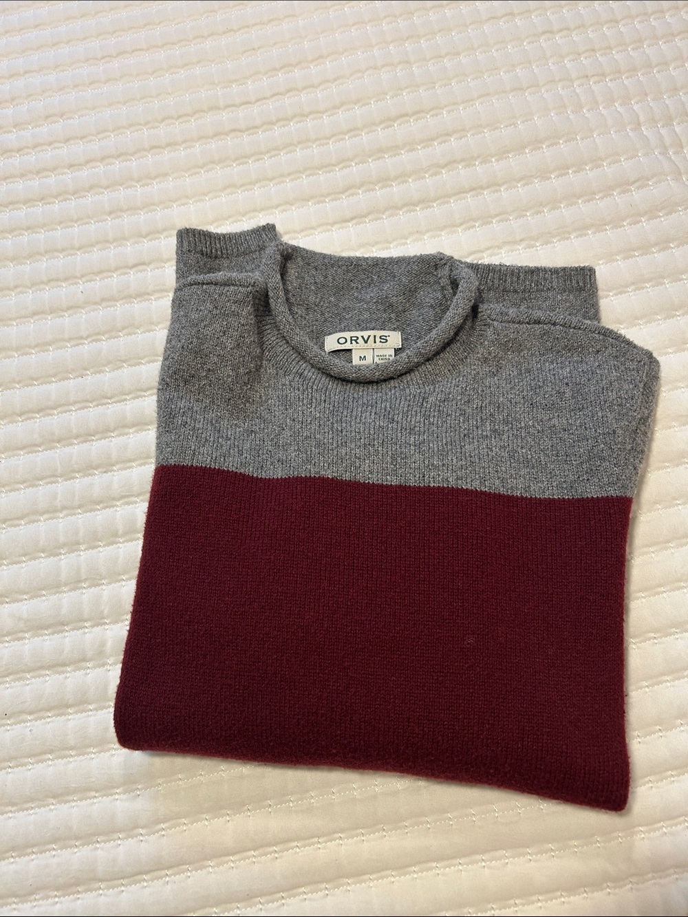 Orvis Men's Two-Tone Crewneck Sweater in Gray and Burgundy